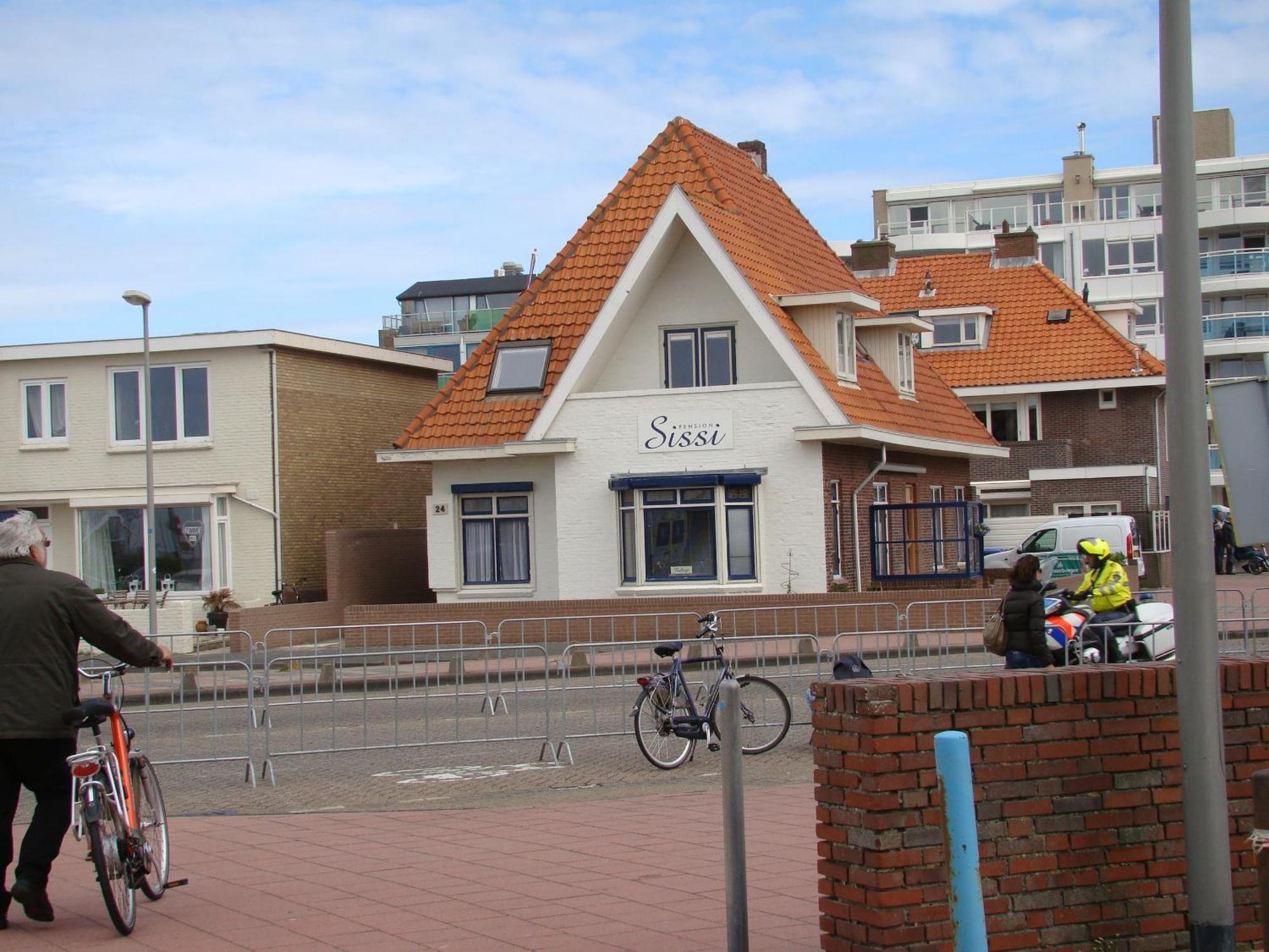 Pension Sissi Zandvoort Dış mekan fotoğraf
